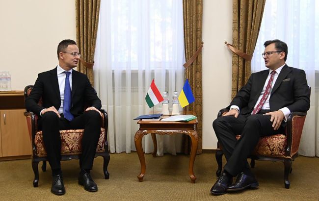 Газовий контракт Угорщини з "Газпромом". Чим ризикує Україна через угоду