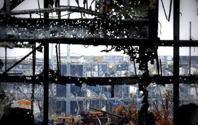 Штаб АТО отрицает окружение украинских войск в донецком аэропорту