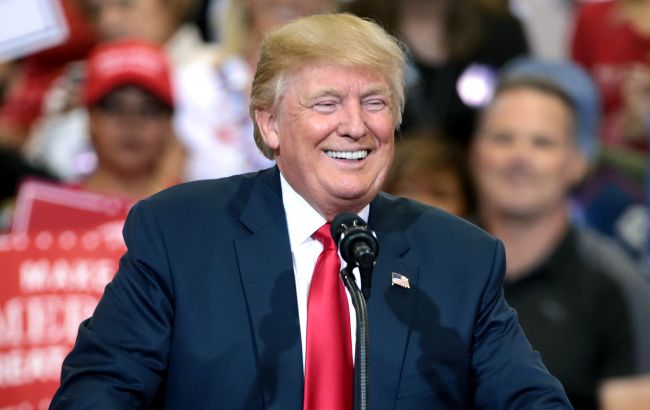 Трамп пытается затянуть судебный процесс по делу об отмене результатов выборов