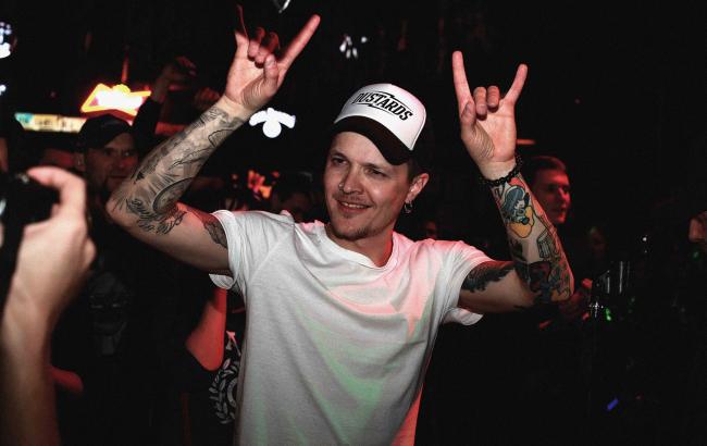 Фронтмен O.Torvald ответил на скандальные высказывания итальянского ведущего об Украине