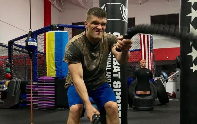 IBF санкционирует бой украинца Деревянченко с экс-чемпионом мира