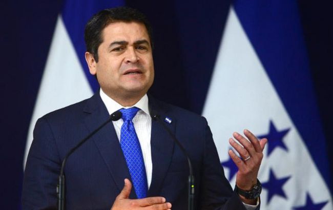 В США брата президента Гондураса приговорили к пожизненному заключению за торговлю наркотиками