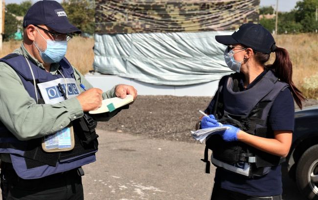 На Донбассе гремят взрывы и выстрелы: ОБСЕ насчитала 79 нарушений за сутки