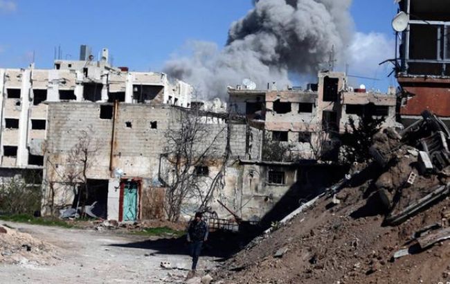 Війна в Сирії: біля Дамаска поновилися бої повстанців з військами Асада