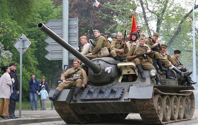 В Керчи из-за репетиции парада перекрыли дороги