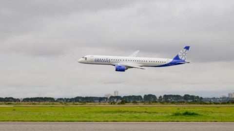 Польша подтвердила закрытие неба для самолета Минск - Барселона