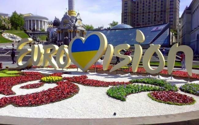 В Киеве вандалы испортили цветочную композицию к Евровидению 2017
