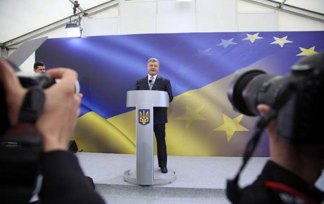 Пресс-конференция Порошенко началась в Киеве