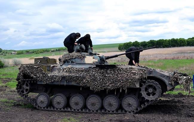 Бойцы АТО возмущены танцами на оборонном заводе во Львове