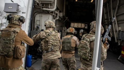 ЦРУ готує українських військових до вторгнення Росії, - Yahoo News