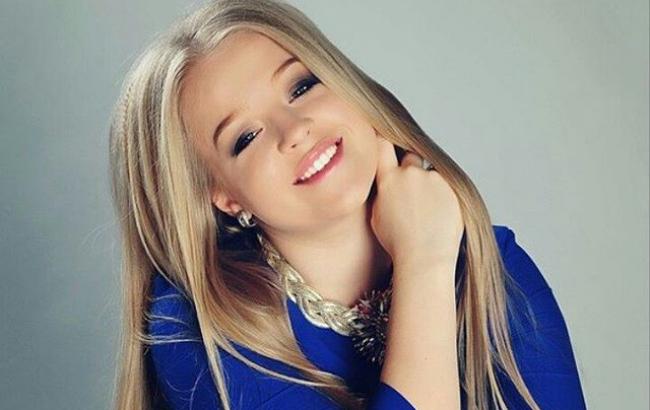 20-річна Вікторія Петрик вперше показала сина