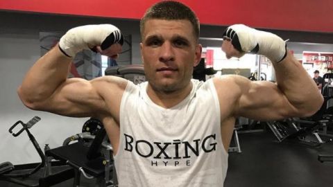 Деревянченко стал претендентом на пояс IBF в среднем весе