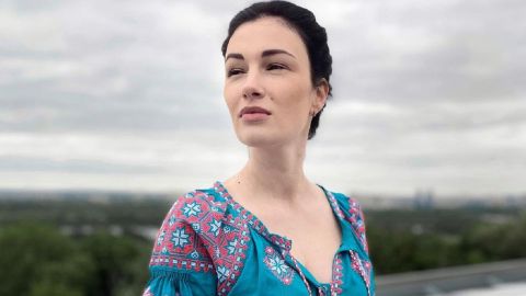 Серьезный парень: Анастасия Приходько умилила видео с 2-месячным сыном