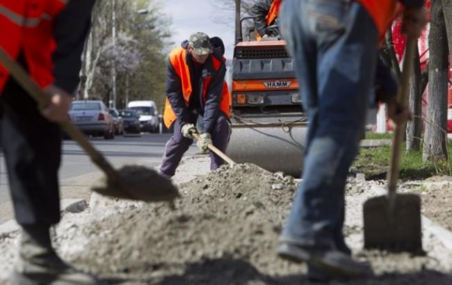 Керівників 4 облавтодорів покарали за порушення дисципліни
