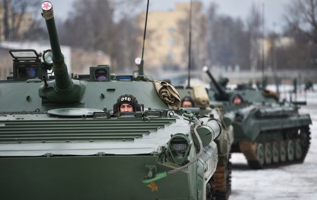 Под Киевом оккупанты переехали своего командира за большие потери, - СМИ