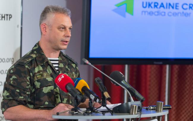 Боевики осуществляют вооруженные провокации по всей линии разграничения, - штаб АТО