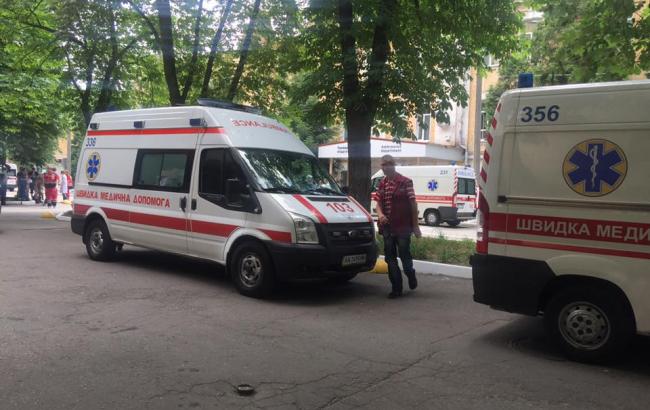 Волонтер просит помочь украинским бойцам, которых доставили в киевский госпиталь