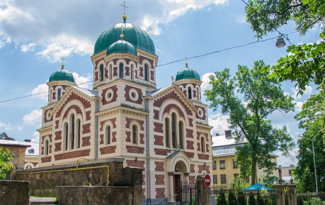 Стало известно, сколько в Украине церквей Московского патриархата и где больше всего: карта