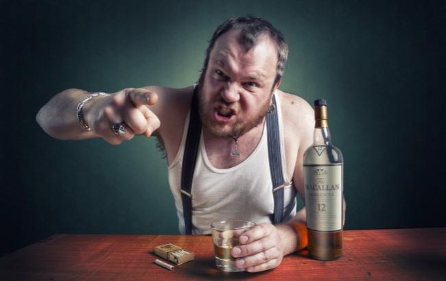 В России хотят повысить цены на водку