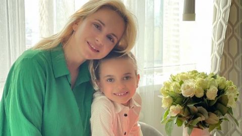 Мамині принцеси: Лілія Ребрик зачарувала стильним family look з дочками