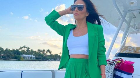 Можна носити всім: стиліст показала яскраві та актуальні образи на будь-який вік