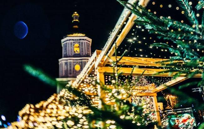 "Вот где нужно снимать новогодние истории": чарующие фото праздничной Софиевской площади