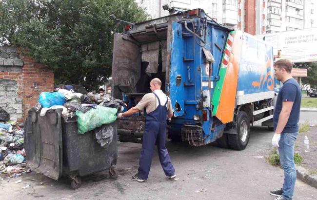 У Львові залишається перенакопиченим понад 10,7 тонн сміття
