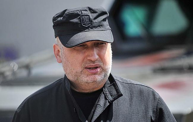 Оснований для затягивания поставок летального вооружения в Украину нет, - Турчинов