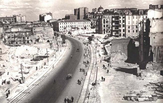 "Как птица из пепла": удивительное видео восстановления Киева из руин после Второй мировой войны