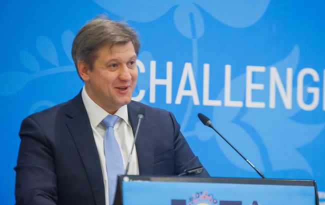 Україна розраховує залучати ззовні по 2 млрд доларів у 2018-2019, - Данилюк