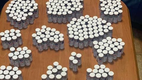 На кордоні із Польщею затримали авто на спробі вивезти з України ліки на&nbsp;10 млн гривень