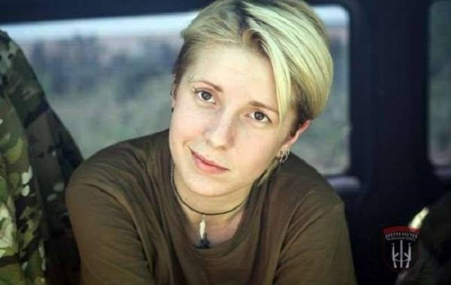 Волонтер Яна Зинкевич показала забавное фото своей дочери "за рулем"