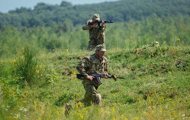 В зоні АТО за добу поранено одного військового, загиблих немає