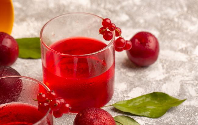 Что пить на Пасху? Топ-5 напитков, которые удивят гостей: не только узвар