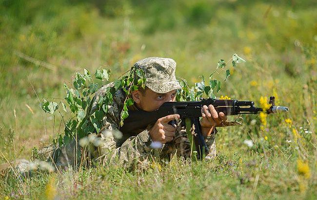 В зоне АТО за сутки ранены 2 украинских военных, погибших нет