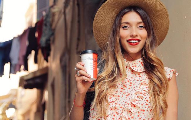 Регина Тодоренко покинула Украину