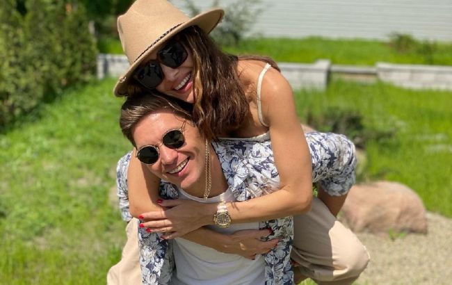 Владимир Остапчук с женой отдохнули в Черногории: яркие фото и видео