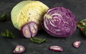 Фиолетовая или зеленая? Вы удивитесь, какая капуста полезнее