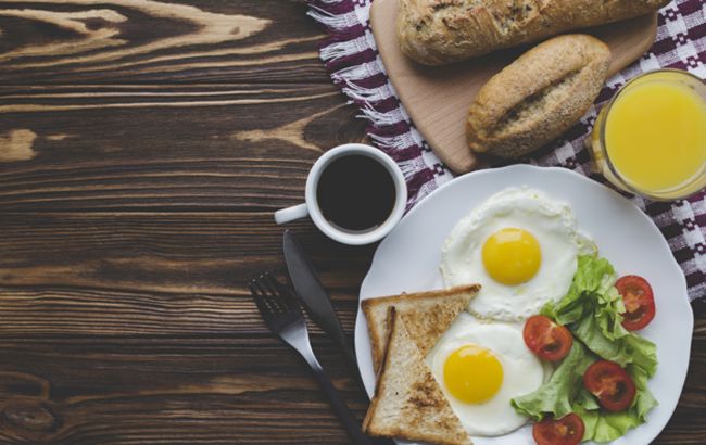 Эти продукты нельзя есть натощак: сахар взлетит до небес