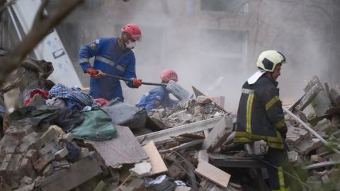 У Києві до 90 зросла кількість постраждалих внаслідок російського удару