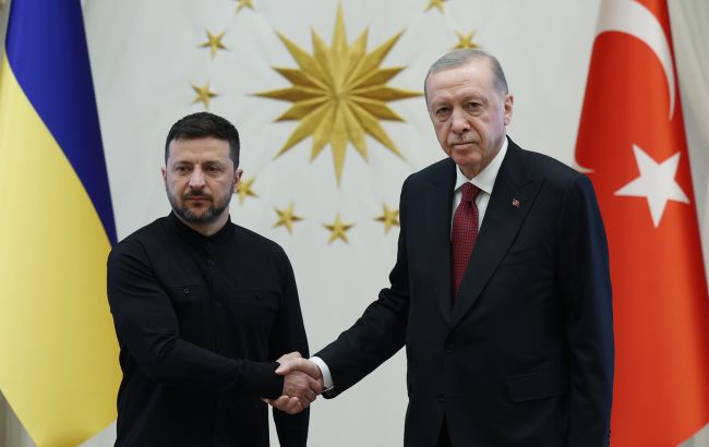 Зеленський зустрівся з Ердоганом в Анкарі: перші подробиці