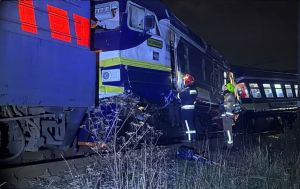 Зіткнення потягів у Львові: кількість постраждалих зросла