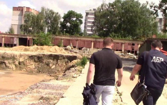 ДБР перевіряє розтрату війскового майна посадовцями МОУ у Львівській області
