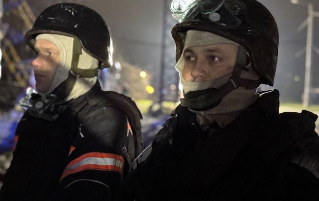 В Запорожье завершили спасательную операцию после авиаудара РФ: уточнены последствия