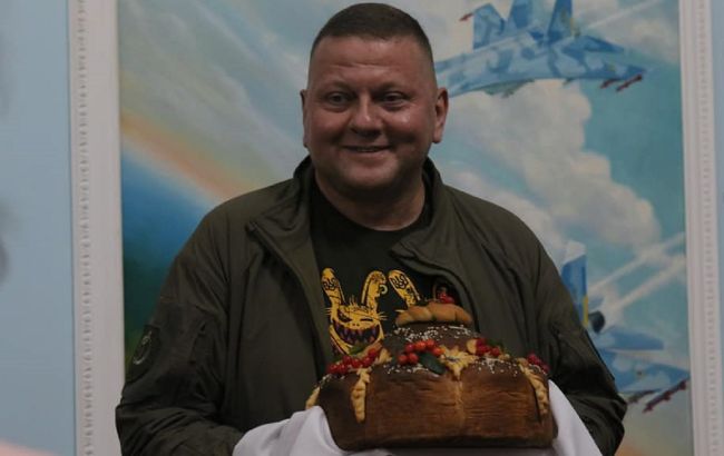 Залужный стал старостой на свадьбе молодого офицера в Киеве: яркие фото