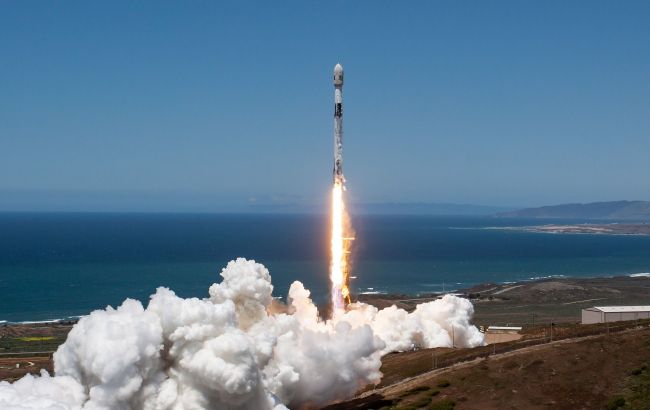 SpaceX вивела на орбіту ракетою Falcon 9 ще 51 супутник Starlink (відео)