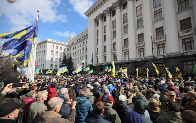 Акции ко Дню добровольца в Киеве прошли без нарушений, - МВД