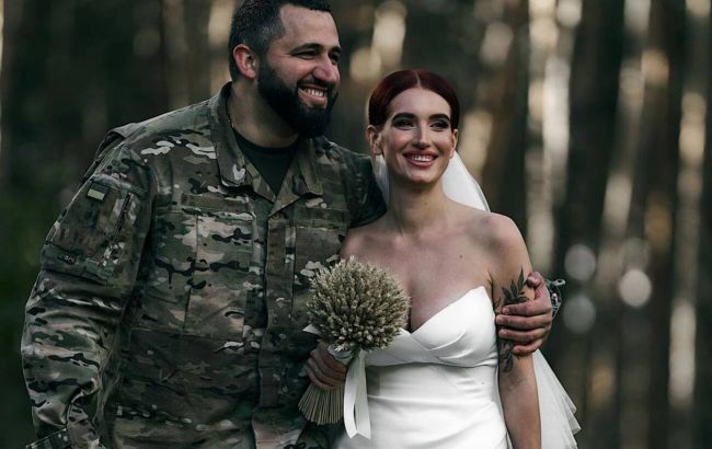 "Была в ужасном состоянии": снайперша Евгения Эмеральд призналась, когда ушла от мужа