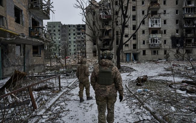 Росіяни заходять на околиці Авдіївки, до "все пропало" ще далеко, - МВА