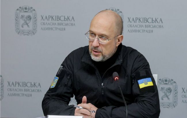 Зеленський наказав підготувати плани захисту енергосистеми до осені: що чекає на регіони